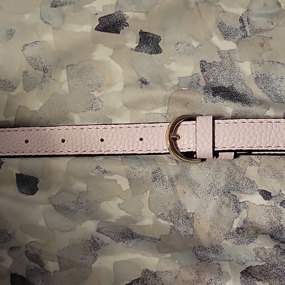 Amara Purple Guess purse - Picture 7 of 7